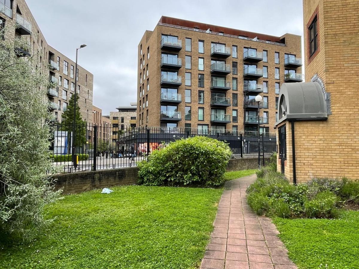 Appartamento Surrey Docks Se16 Near Canada Water N Easy Access Canary Wharf