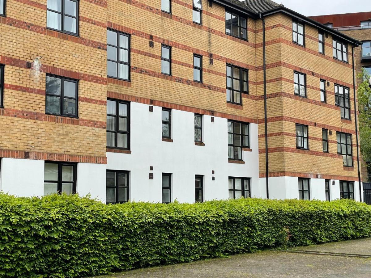 Appartamento Surrey Docks Se16 Near Canada Water N Easy Access Canary Wharf *