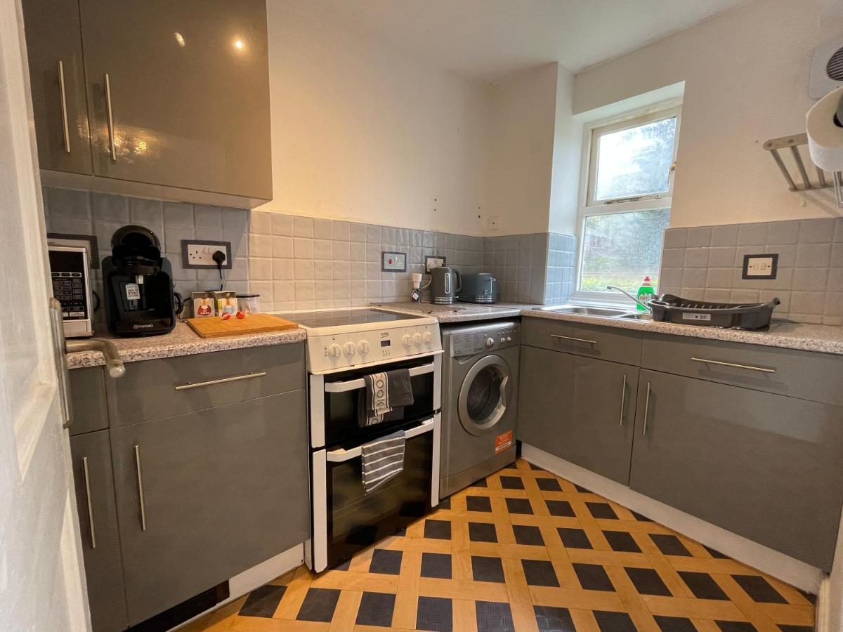 Surrey Docks Se16 Near Canada Water N Easy Access Canary Wharf Londra