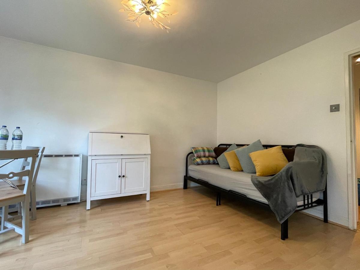 Surrey Docks Se16 Near Canada Water N Easy Access Canary Wharf Appartamento *