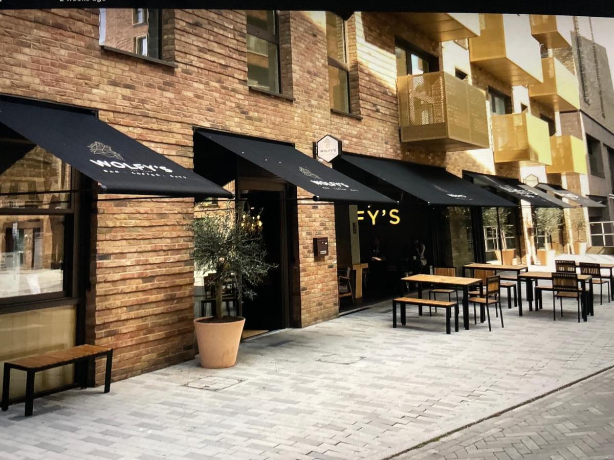 Surrey Docks Se16 Near Canada Water N Easy Access Canary Wharf Londra