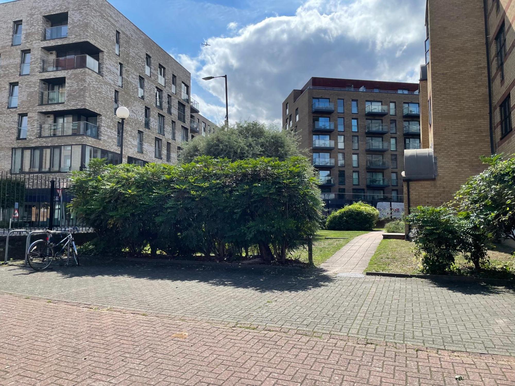 Surrey Docks Se16 Near Canada Water N Easy Access Canary Wharf Appartamento *